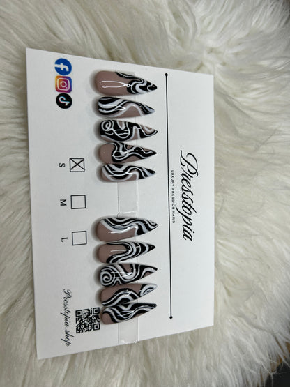 059 Long Stiletto