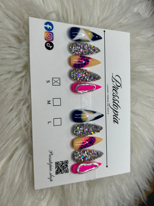 057 Long Stiletto